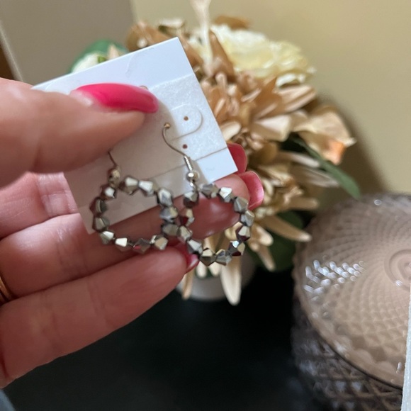 Vintage Sparkling Silver Beaded Necklace with Matching Dangle Earrings Fashion - Picture 7 of 10